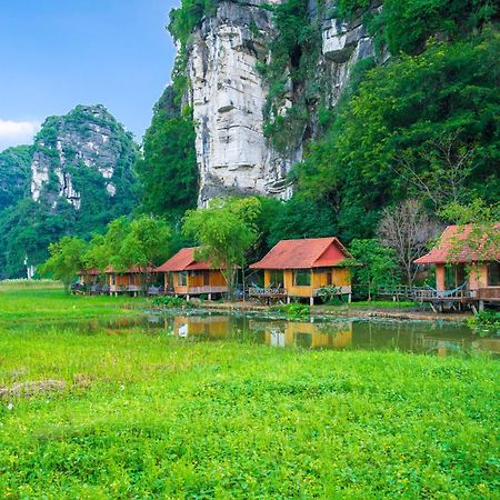 Lotus Field Homestay Ninh Bình Extérieur photo