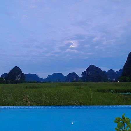 Lotus Field Homestay Ninh Bình Extérieur photo