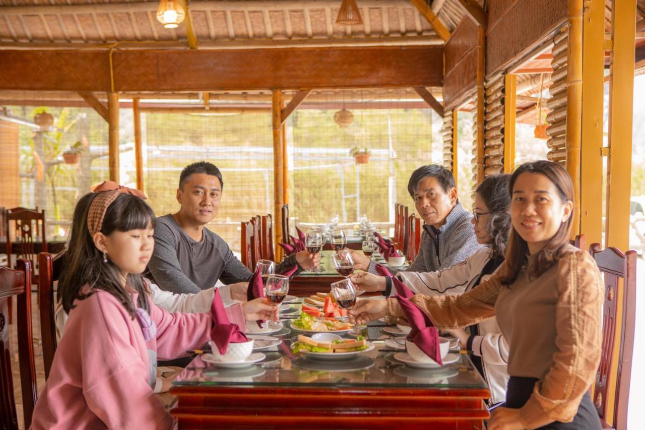 Lotus Field Homestay Ninh Bình Extérieur photo